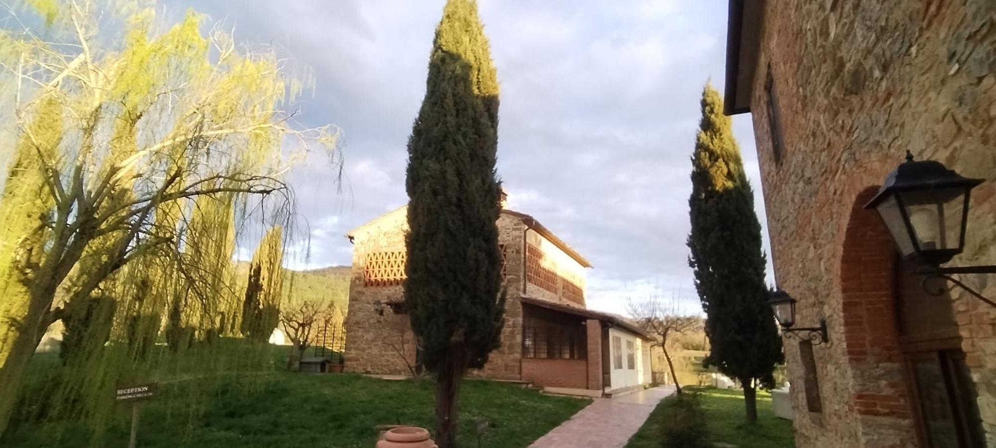 I Salici Agriturismo Badia Agnano エクステリア 写真
